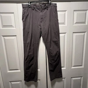 Eddie Bauer Mens Gray Relaxed Fit Jeans 36x34 - Picture 1 of 19