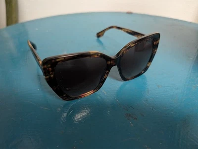 Burberry Designer Sunglasses RXABLE - Image 1 of 3
