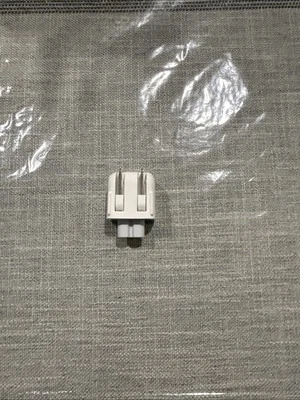 100% Genuine OEM MagSafe AC Wall Adapter Apple DUCKHEAD 2 PRONG PLUG 45W 60W 85W - Image 1 of 3