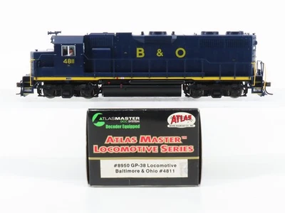 HO Scale Atlas Master 8950 B&O Baltimore & Ohio EMD GP38 Diesel #4811 w/ DCC - Image 1 of 4
