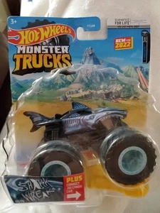 2022 New Look Blue Shark Wreak Hot Wheels Monster Truck / Crushable Car Ship Box - Bild 1 von 2