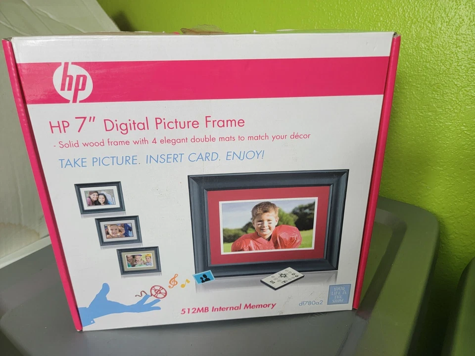 HP 7" NEW Digital Solid Wood Digital Picture Frame Remote df780b2 2GB Memory NEW - Image 1 of 4