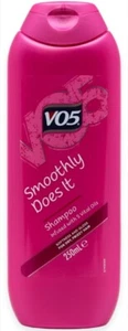 VO5 Smoothly Does It Shampoo 250ml - Picture 1 of 3