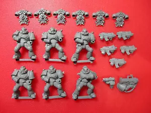 Warhammer 40k Battle For Macragge Space Marines x6 Push Fit OOP Bits Box - Picture 1 of 1