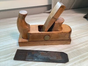 Original STEINER 45 Vintage Holzarbeiter Horn Holz Hobel Matador Eisen Germany. B5 - Bild 1 von 14