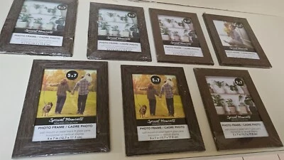 Estuche (7) de marcos de madera de 5" X 7" colgables para collage Foto 1 de 4