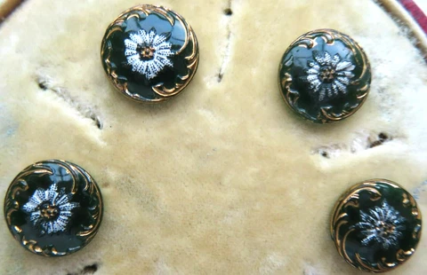 ANTIQUE LOT OF 4 TINY DARK GREEN GLASS PAINTED DAISY, BRASS SEW LOOP BUTTONS Cover
