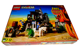 LEGO Wild West: Bandit's Secret Hideout Wild West System (6761) W/Manual~237 pc