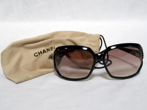 Womens Oversized Gucci Sunglasses Black Frame, Gradient Lens D28LF 62 16 115 - Picture 1 of 21