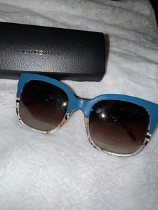 BURBERRY Sunglasses Brown Plaid Check Blue Gradient NEW Case Sun Glasses NWOT - Picture 1 of 11