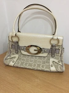 Guess Handbag - Picture 1 of 5