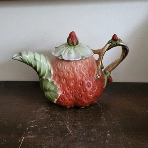 Royal Bayreuth Germany Red Strawberry Gold-Handled Teapot - Picture 1 of 8