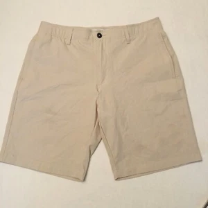 Under Armour Golf Tech Shorts Mens Size 34/9 Beige Vented Performance Stretch - Picture 1 of 9