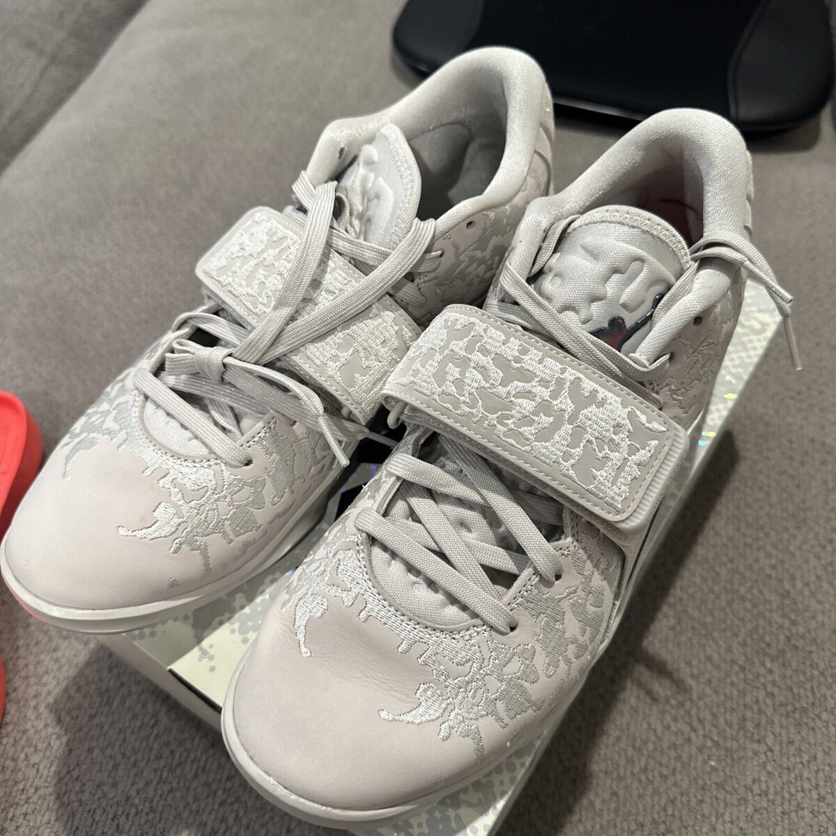 Jordan Zion 3 M.U.D. SE PF Light Bone for Sale Jordan Zion 3 M.U.D. SE PF Light Bone for Sale