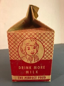1950s Waxed Milk Carton 1 pint Illinois Creamer Supply Co. - Picture 1 of 11