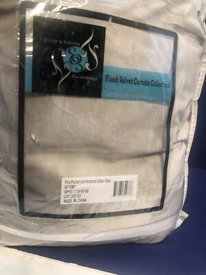 Cortinas exclusivas de veludo blackout cinza assinatura tecidos e móveis 50 x 96 - Imagem 1 de 3