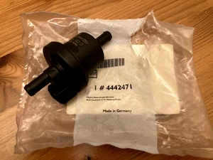 Saab 900/9000 94-98, 9-3 98-2000 Evap Purge valve 4442471 New Genuine - Picture 1 of 1