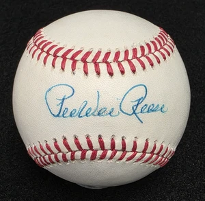 PEE WEE REESE Signed Official MLB Baseball-HALL OF FAME-BROOKLYN DODGERS-JSA - Picture 1 of 9
