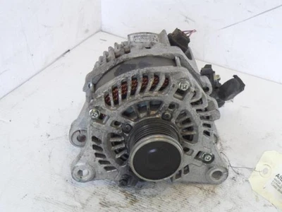 Alternateur MAZDA 6 3 PHASE 1 BREAK SH1N18300A - Photo 1/4