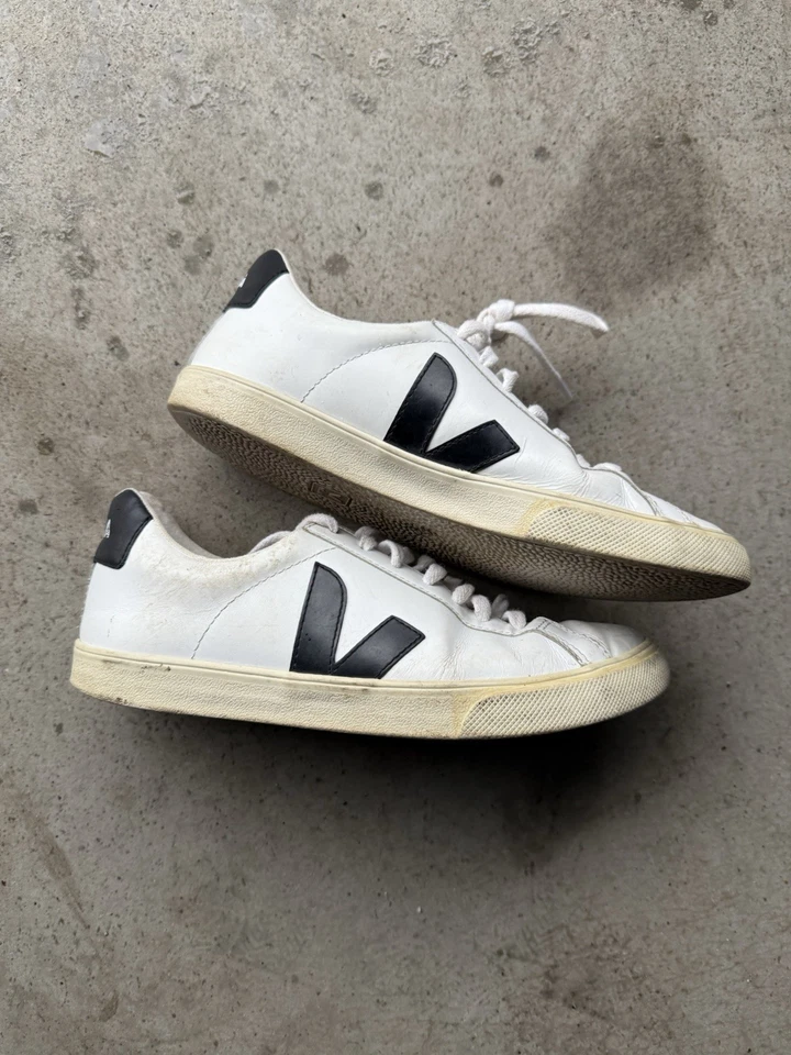 Veja Esplar Low White Black Women's Size 8 Leather Lace Up Shoes Sneakers - Image 1 of 4