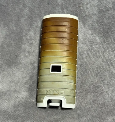 Nyko Rechargeable Battery Cover for Nintendo Wii Remote with Rubberized Grip - Image 1 of 4