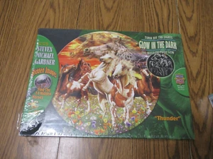 NUEVO ROMPECABEZAS CABALLO STEVEN MICHAEL GARDNER TRUENO BRILLA EN LA OSCURIDAD IMÁGENES OCULTAS - Imagen 1 de 6