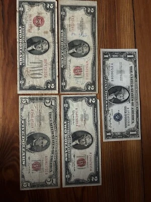 5 Note Lot - 1935A Silver Certificate, 1928G $2, 1953B Misprint $2, 1963 $2 & $5 - Image 1 of 2