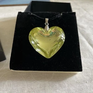 Yellow Glass Heart Necklace New In Box - Picture 1 of 5