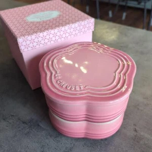 [Used]Le Creuset Pink Sakura-Shaped Stacking Lidded box  - Picture 1 of 14