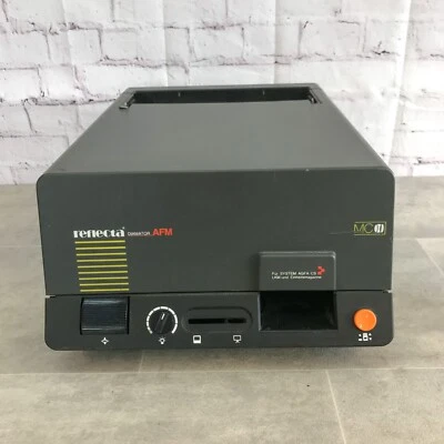 REFLECTA DIAMATOR AFM 35mm FILM SLIDE PROJECTOR - For Parts - Image 1 of 4