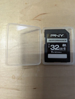 PNY 32 GB Performance SD Card - 7 Hr HD Video - Image 1 of 2