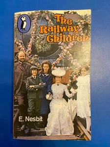 The Railway Children By E. Nesbit Puffin Paperback Book 1977 091F - Picture 1 of 5