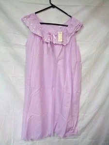 Vtg KRESGE CITATION'S Permanent Press PURPLE Eyelet Lace Trim Nightgown 42 - Picture 1 of 7