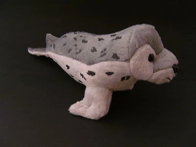 Plüschtier Seehund 26cm Kuscheltier grau Seehunde Robbe Robben Stofftier Tier - Bild 1 von 3