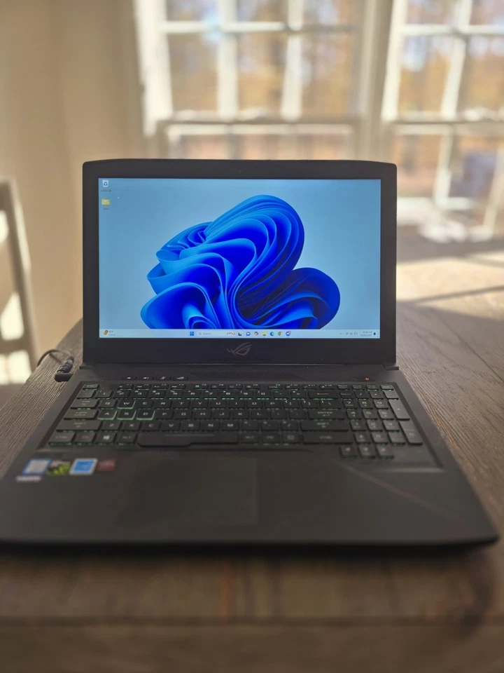 ASUS ROG Strix GL503V Laptop – i7, GTX 1060, 16GB RAM, SSD + HDD Windows 11 - Image 1 of 4
