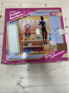 Fashion Boutique 30 piece play set made by Meritus 1982 Not Complete 21 Pieces - Picture 1 of 10