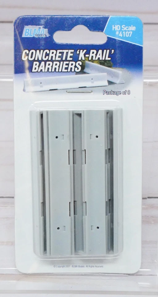 BLMA Models 4107, Concrete K-Rail Parking Lot Barriers or Bumpers, HO Scale - Image 1 of 1