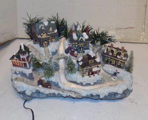 Avon Christmas Village Fiber Optic Snowy Sledding Scene 2003 Color Changing - Picture 1 of 2