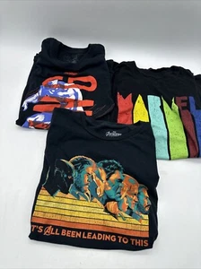 Marvel T-shirt Size LARGE Men’s Avengers Marvel Lootcrate - Picture 1 of 10