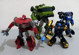 Transformers: Legacy 4 figures lot (Bulkhead, Arcee, Knockout, SG Goldbug) - Foto 1 di 3