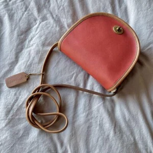 RARE Vintage COACH Mini Bag 9927 – Red & Tan Bicolor Leather Shoulder Bag JAPAN - Picture 1 of 13