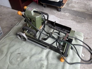 Makita 2516N Großeinstiegsfräse 100V Holzfräse - Bild 1 von 5