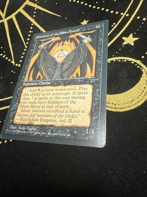 Initiates of the Ebon Hand (Foglio) - Fallen Empires - Magic the Gathering MTG - Image 1 of 4