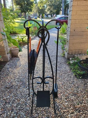 Juego de herramientas para chimenea vintage de metal negro de 6 piezas Foto 1 de 4