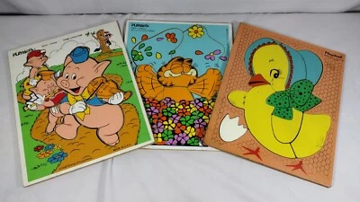 Vtg Playskool Lot of 3 Wooden Tray Puzzles 3 Little Pigs, Garfield, Chick - Image 1 of 4
