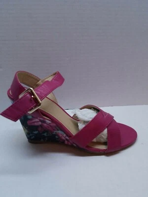 Sandalias de cuña con estampado floral rosa/rosa EE. UU. 7 Avon punta abierta Foto 1 de 3