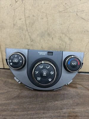 11 10 Kia Soul heater temperature climate control switch unit 97250-2kxxx - Image 1 of 4