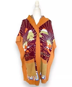 Poncho con capa tejido Kali Urban Outfitters talla única nuevo con etiquetas - Imagen 1 de 5
