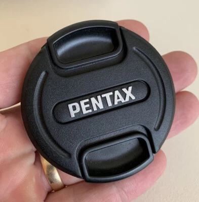 Genuine Pentax 58mm Pinch Style Front Lens Cap - Image 1 of 2