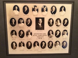 Foto Montada LG 1919 Clase Catequética Betel Iglesia Evangélica Evansville IN - Imagen 1 de 5